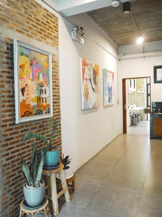 Give Me 5 Hostel Chiang Mai Extérieur photo