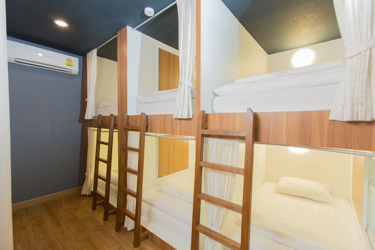 Give Me 5 Hostel Chiang Mai Extérieur photo