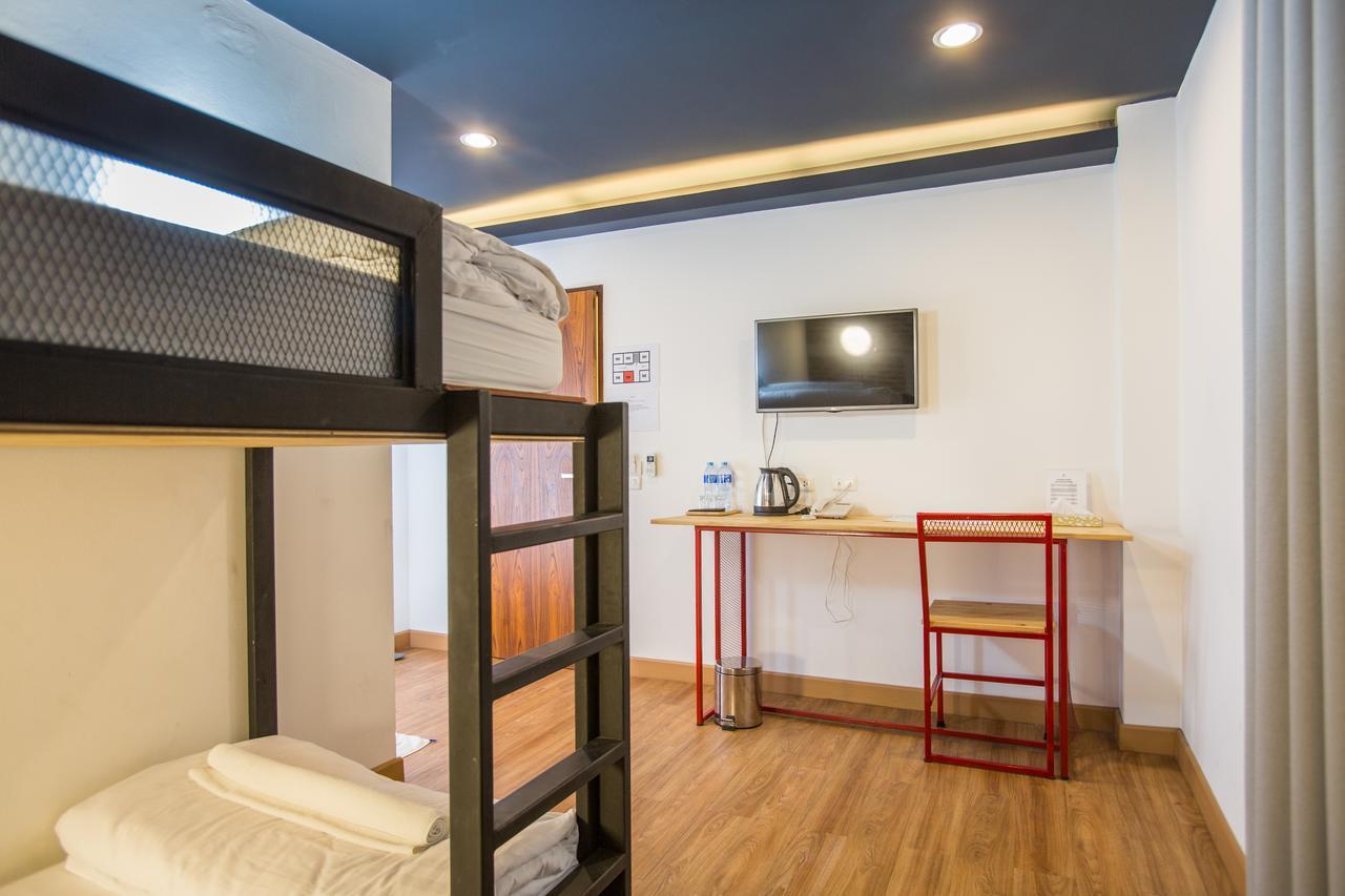 Give Me 5 Hostel Chiang Mai Extérieur photo